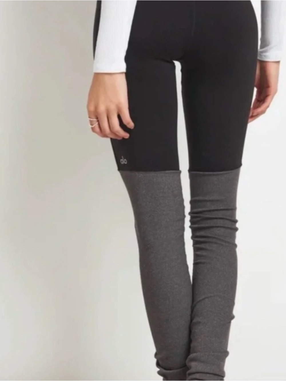 ALO Goddess ribbed Yoga Two-Tone High-Rise Leggings - Black & Gray
